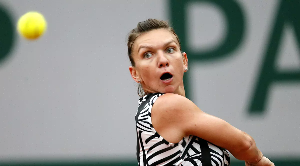 Ceasul rău, pisica neagă. Simonei Halep îi este frică de micile feline. În text, autoportretul sportivei