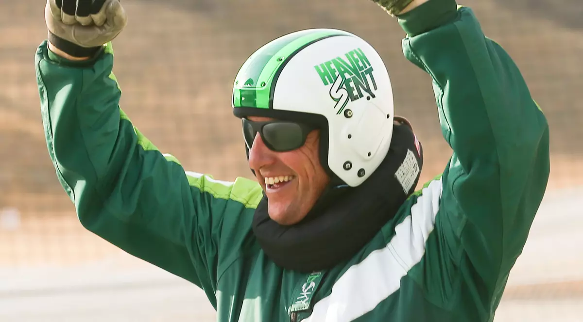 Un american a sărit din avion FĂRĂ parașută. A scăpat fără nicio zgârietură | VIDEO