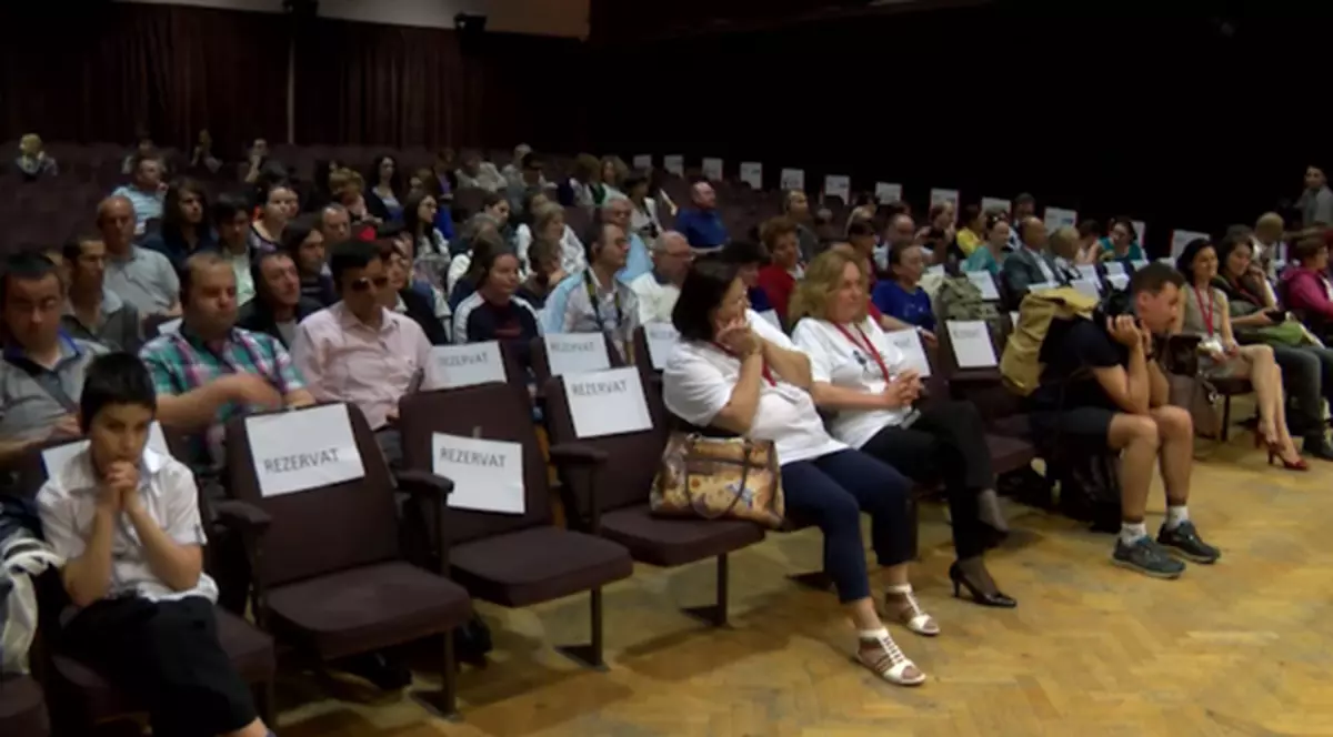 Un film, premiat de Parlamerntul Europei,  va fi  subtitrat în limbajul persoanelor fără văz şi auz
