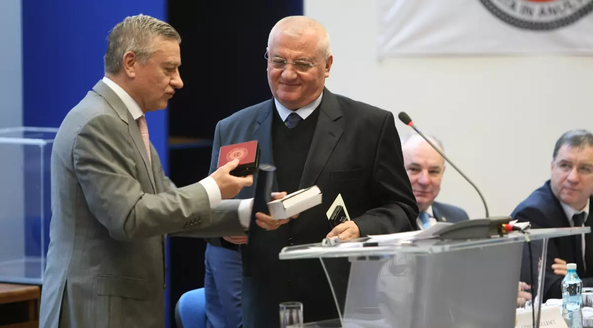 Mircea Sandu se bate cu pumnii în piept că nu se teme de pușcărie: ”Instanța ne va da achitare!”