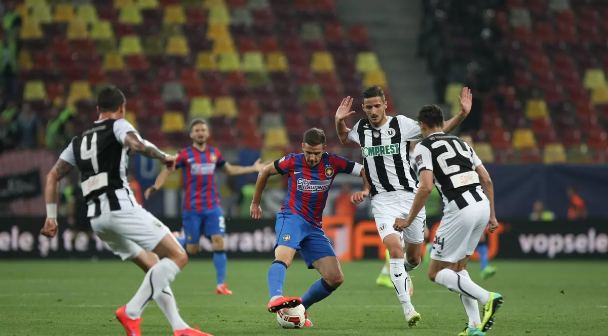 Un club de tradiție a fost ”clonat” oficial. Are și o nouă stemă | VIDEO
