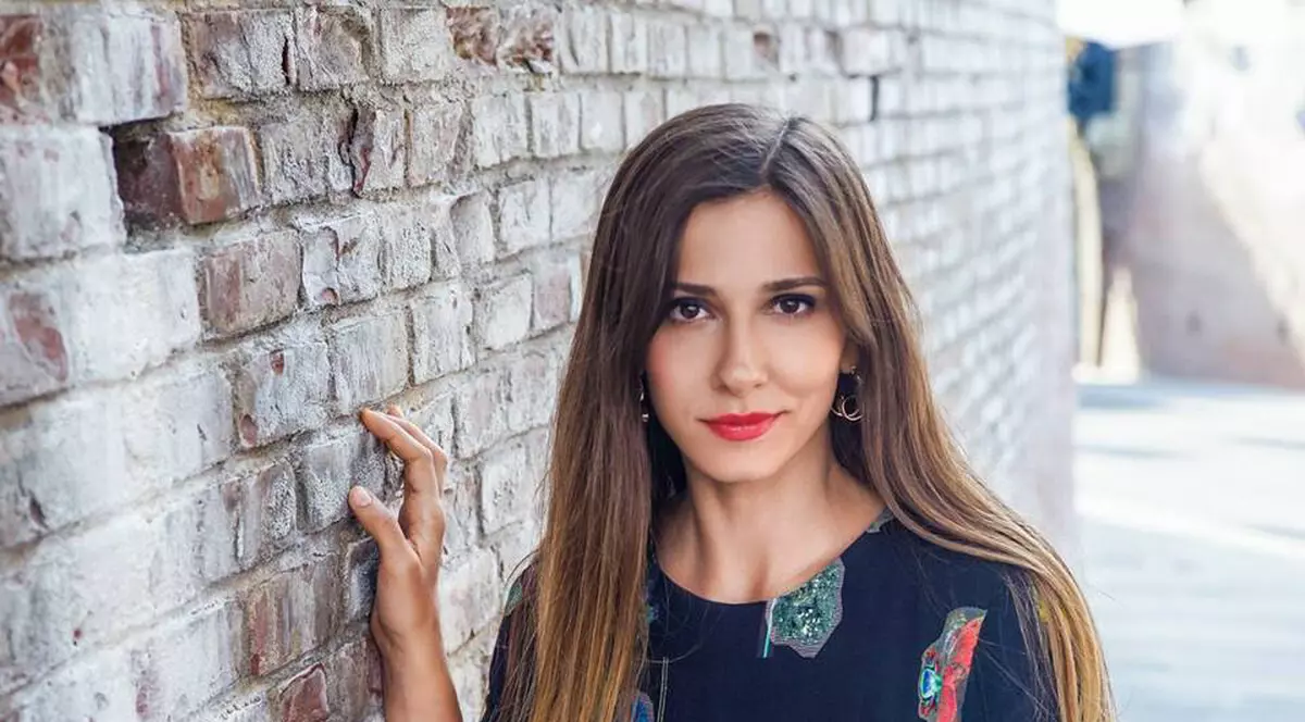 Dana Rogoz, ceartă de proporţii pe Facebook: "Înțelegeți că nu sunteți atotștiutoare"