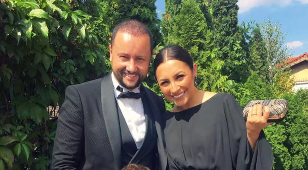 Andra, mesaj public pentru socrul său