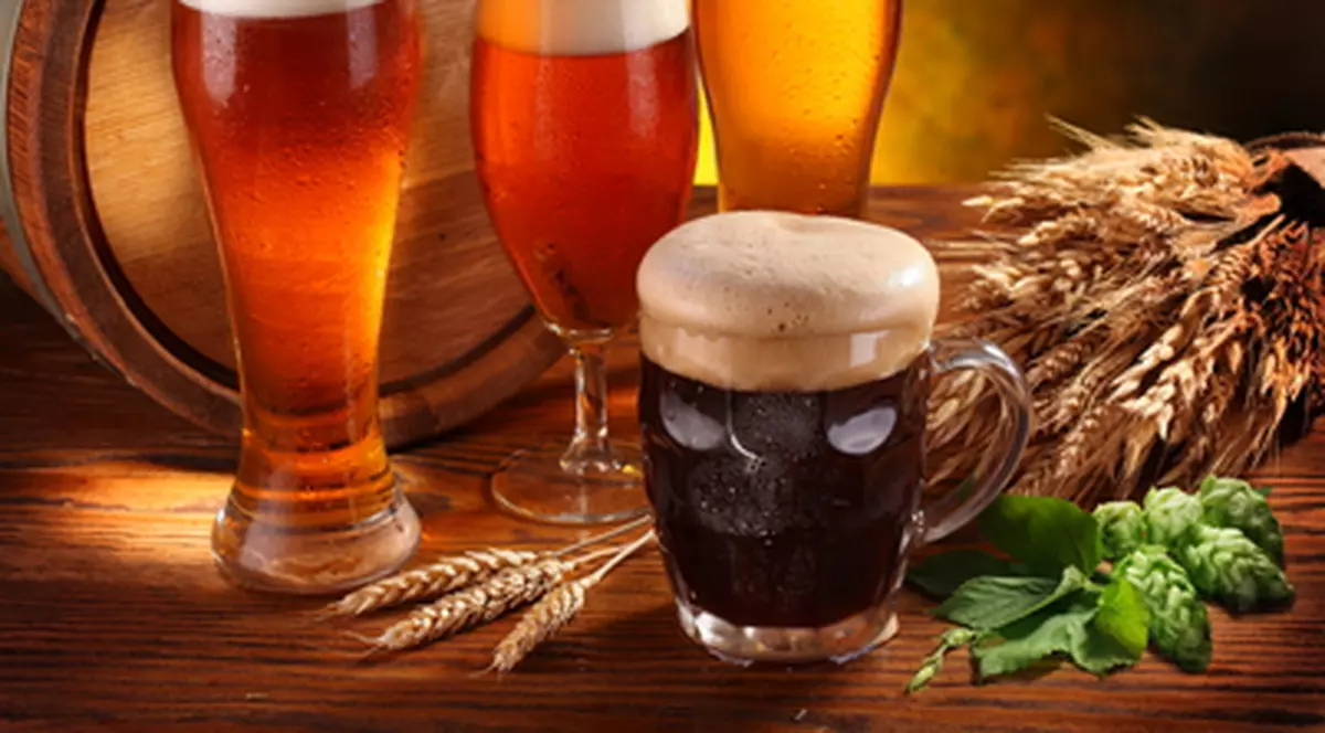 Ai colesterolul mare? Consumă ulei de măsline, soia şi bere