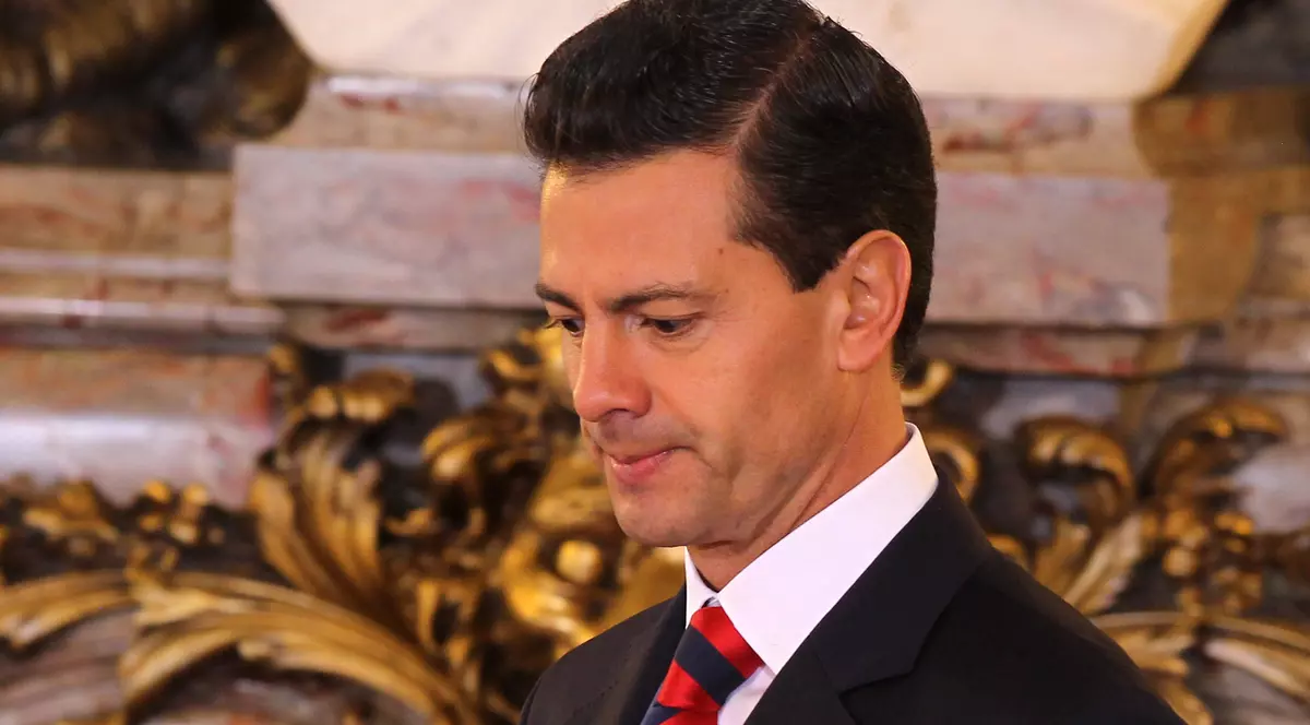 Se întâmplă și la ei! Președintele mexican Enrique Pena Nieto, acuzat că și-a plagiat lucrarea de licență
