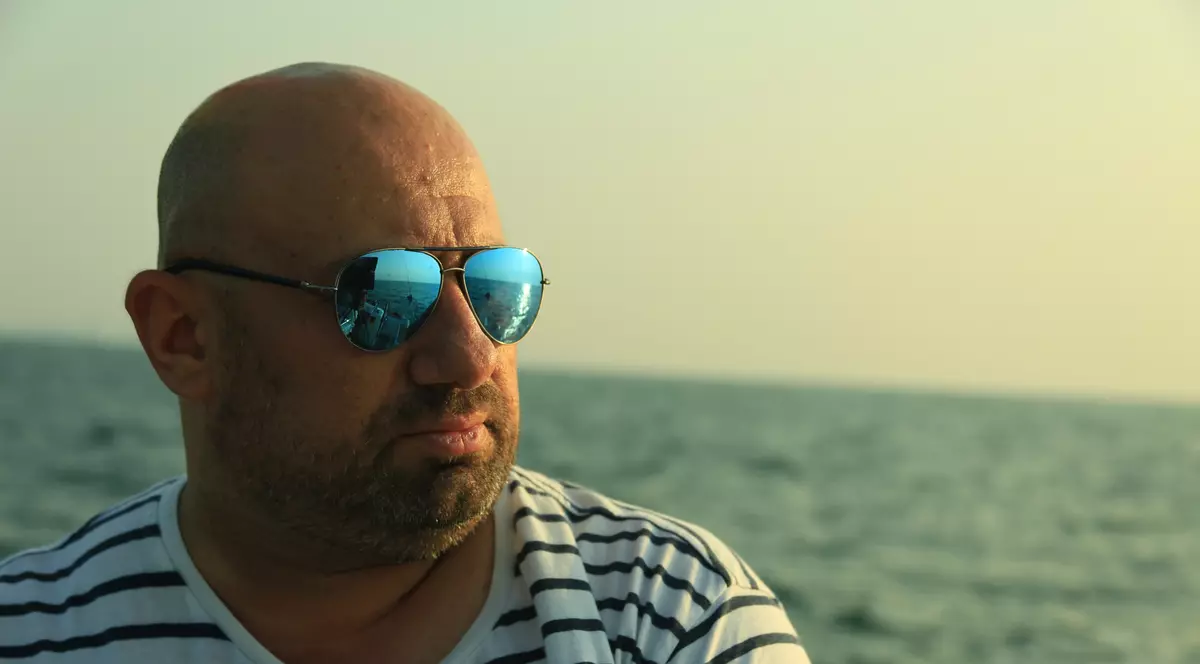 Chef Cătălin Scărlătescu își trimite foștii concurenți la muncă în străinătate