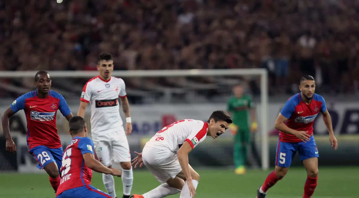 Liga 1. Steaua - Dinamo 1-1. Derby-ul a luat foc în prima repriză și s-a sleit după pauză / GALERIE FOTO