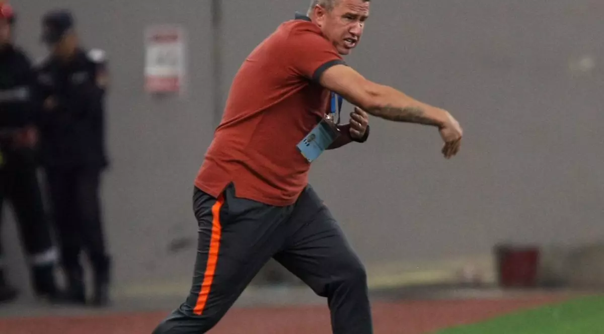 Laurențiu Reghecampf vrea Steaua campioană în Liga I