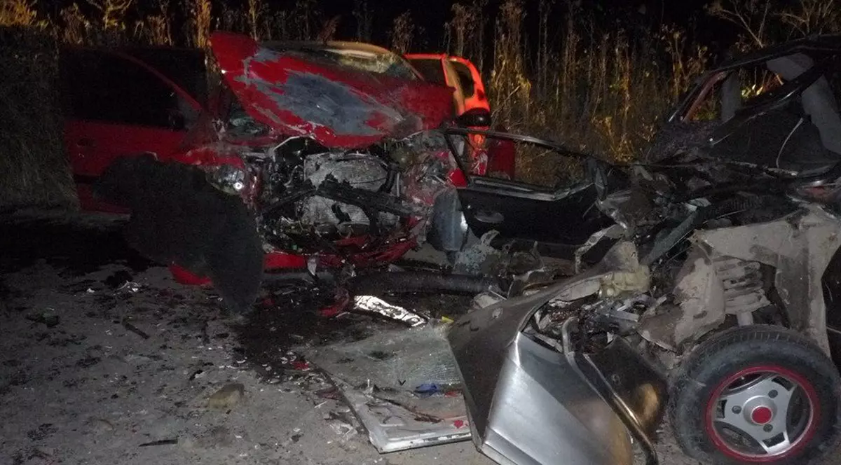 Tragedie într-o comună din Olt! Un mort şi opt răniţi într-un carnagiu pe DJ 546