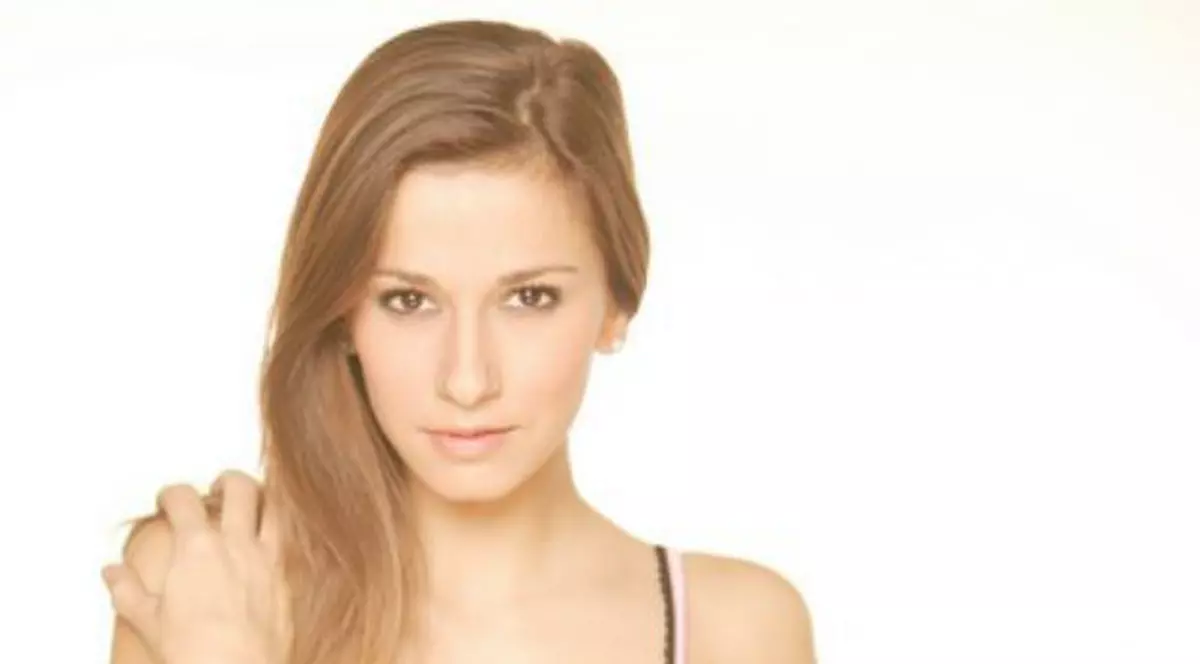 Cum s-a afișat Dana Rogoz! I-au intrat sânii la apă