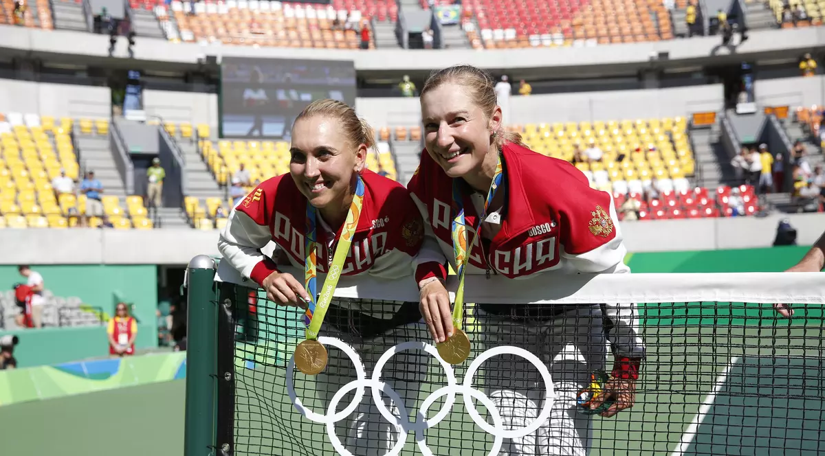 Jocurile Olimpice. La tenis, rusoaicele Makarova și Vesnina au câștigat medalia de aur în proba de dublu