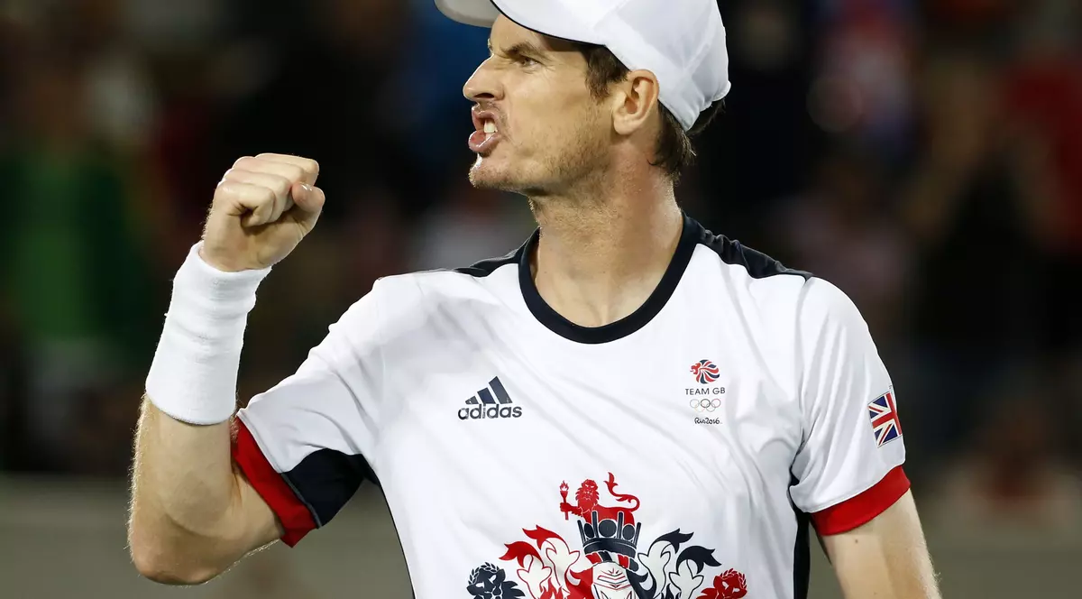 Tenis. Andy Murray, noul lider mondial ATP. Englezul l-a detronat pe Djokovic, după calificarea în finala turneului de la Paris-Bercy