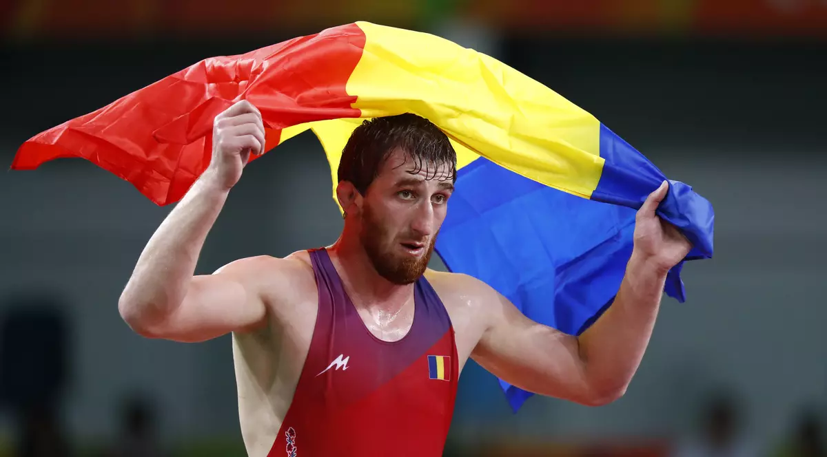 Jocurile Olimpice. Povestea fascinantă a cecenului naturalizat român Albert Saritov, bronz sub tricolor la lupte libere | FOTO&VIDEO