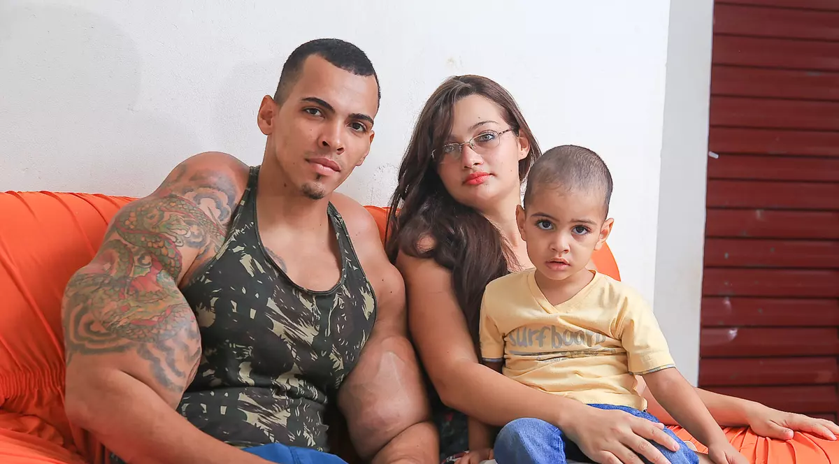 Își injecta mușchii cu ulei să arate ca Hulk, un viciu care îi punea în pericol viața. A renunțat însă la obsesie de dragul familiei