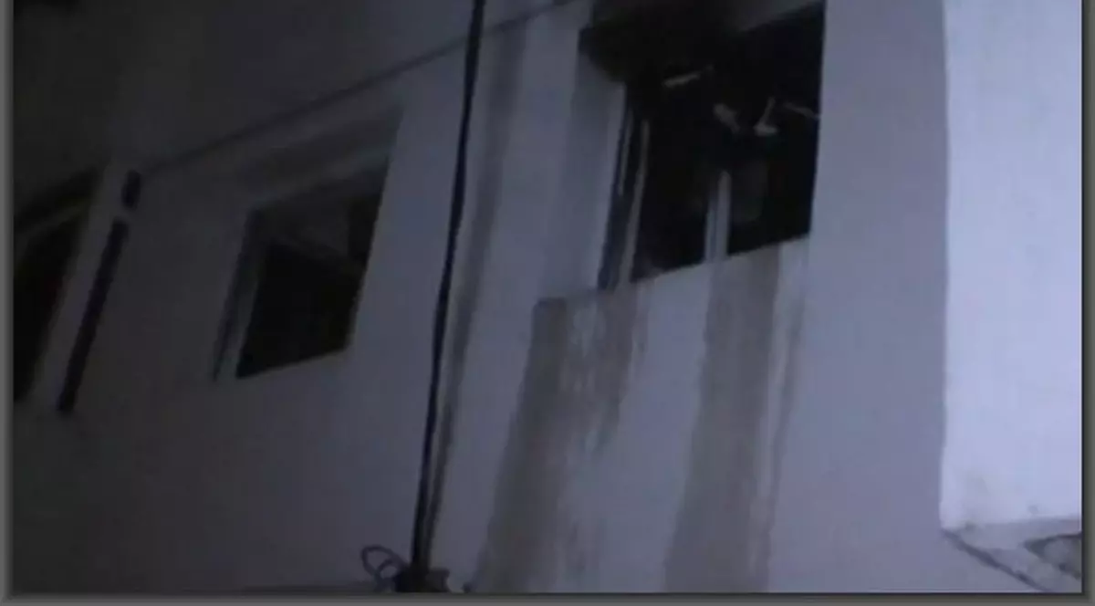 Un apartament din Focşani a luat foc. Toţi locatarii au fost evacuaţi