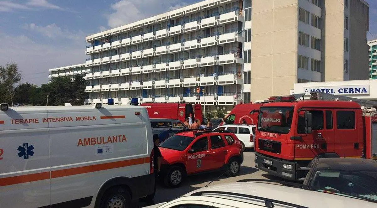 UPDATE / Intervenții de urgență pe plajele din Saturn și Mamaia. Turiști, la un pas de înec