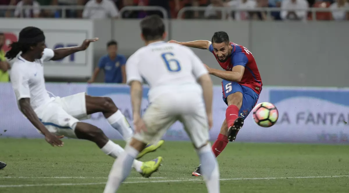 Steaua - Sparta 2-0. Și dinamoviștii fac plecăciuni în fața vicecampioanei: ”E o rază de speranță în fotbalul românesc”