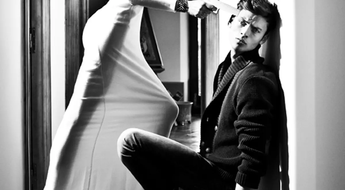 10 lucruri pe care sa nu le faci la o prima intalnire