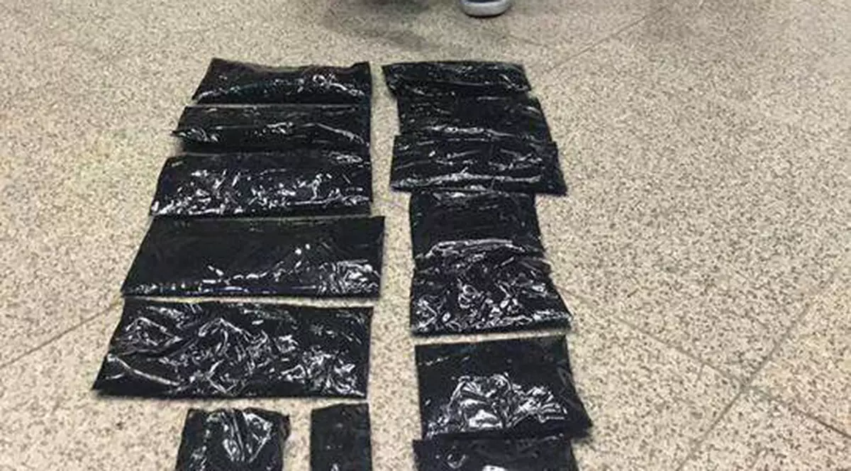 Cine este românul prins cu 5 kg de cocaină în Cambodgia? Riscă închisoare pe viață