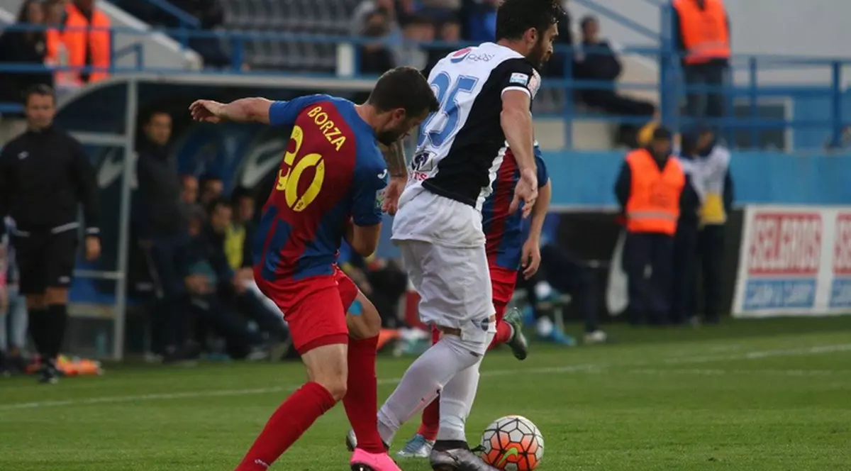 Liga I, etapa a patra. FC Viitorul - ASA Tg. Mureș 3-1. Execuţie cu public / VIDEO