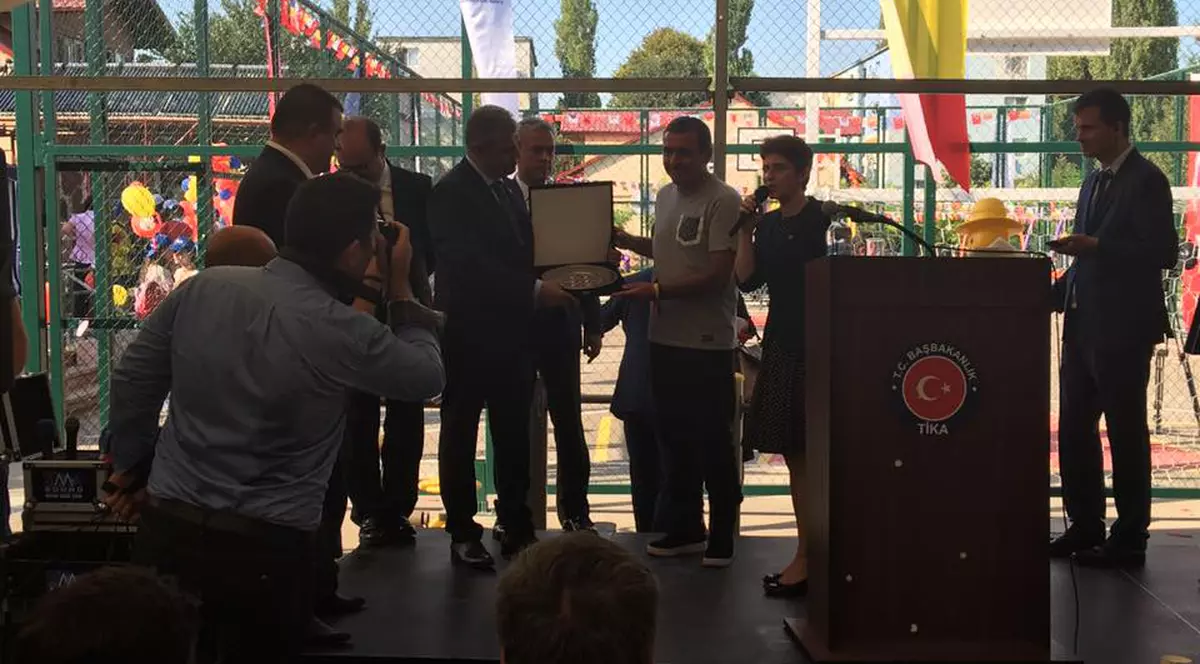 Hagi, invitatul viceprim-ministrului Turciei la inaugurarea unui complex sportiv la un centru de plasament din Constanța / VIDEO