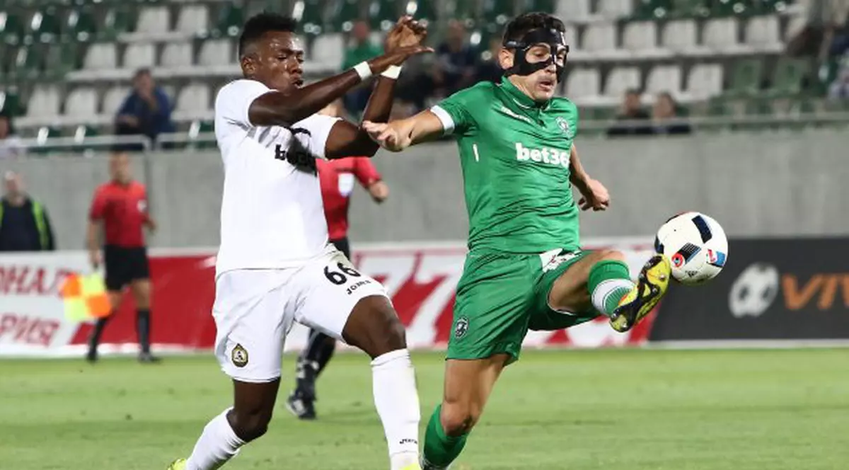 Moți a marcat, Keșeru a jucat mascat la Ludogoreț!