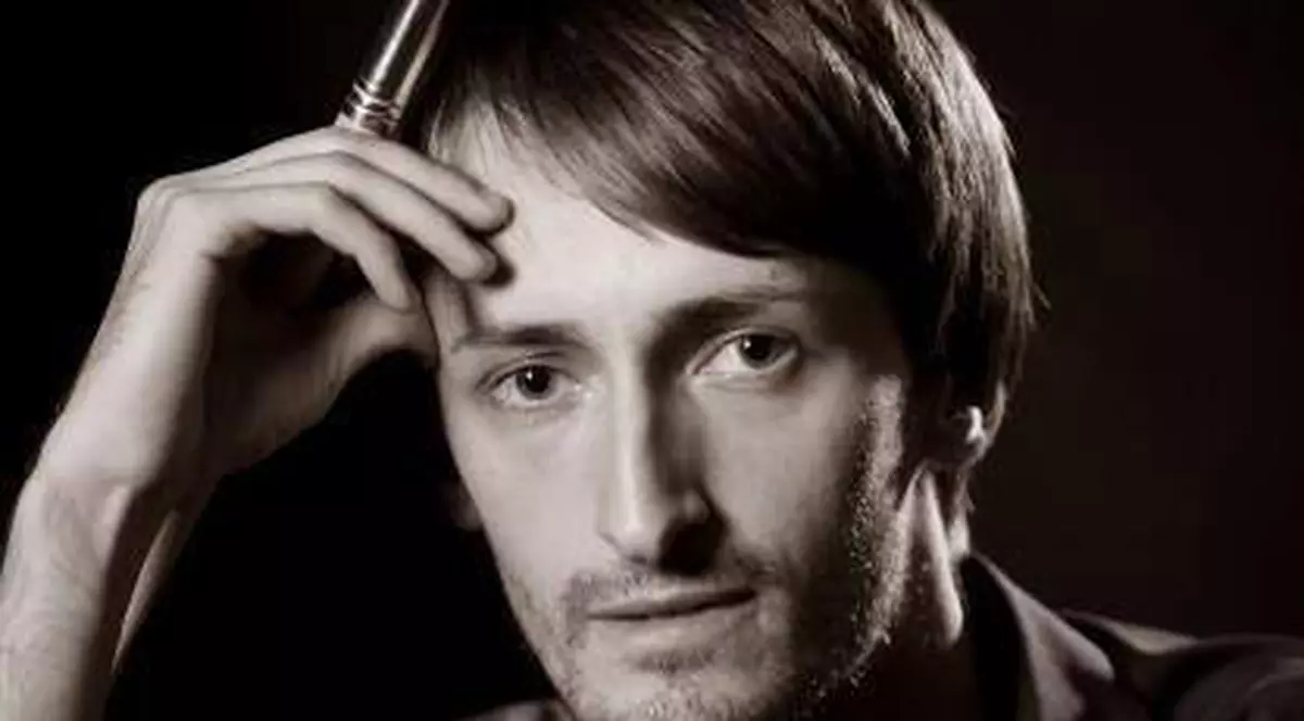 Daniel Relenschi a realizat primul tablou 3D alb-negru din România