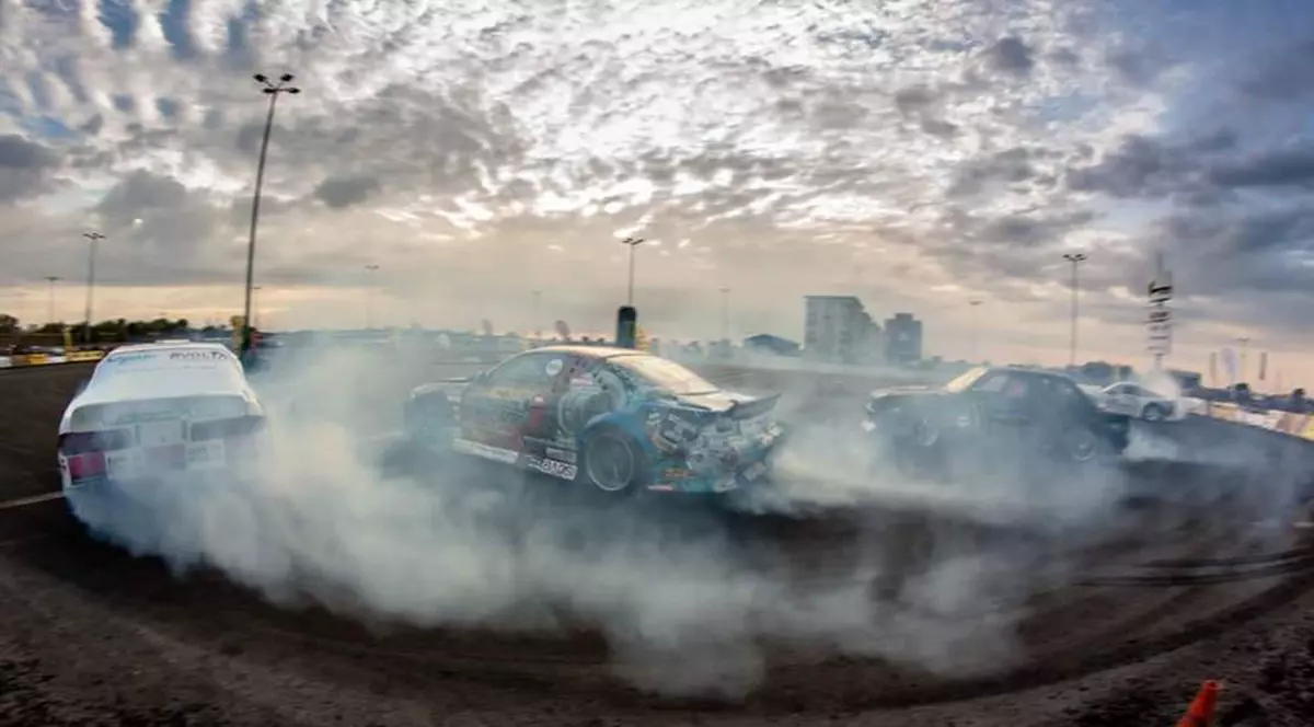 Finala Campionatului Național de Drift va avea loc pe Aeroportul International din Iași pe 1-2 octombrie
