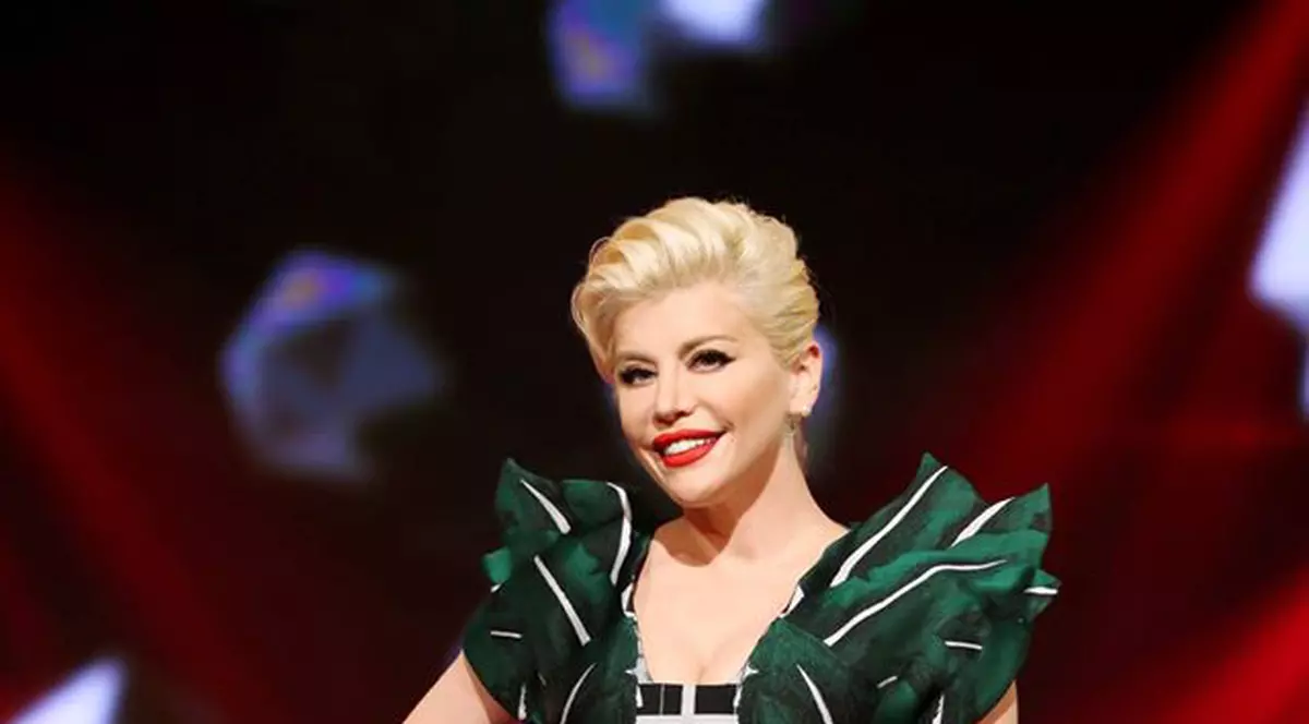 Loredana Groza a lansat piesa Unde esti?