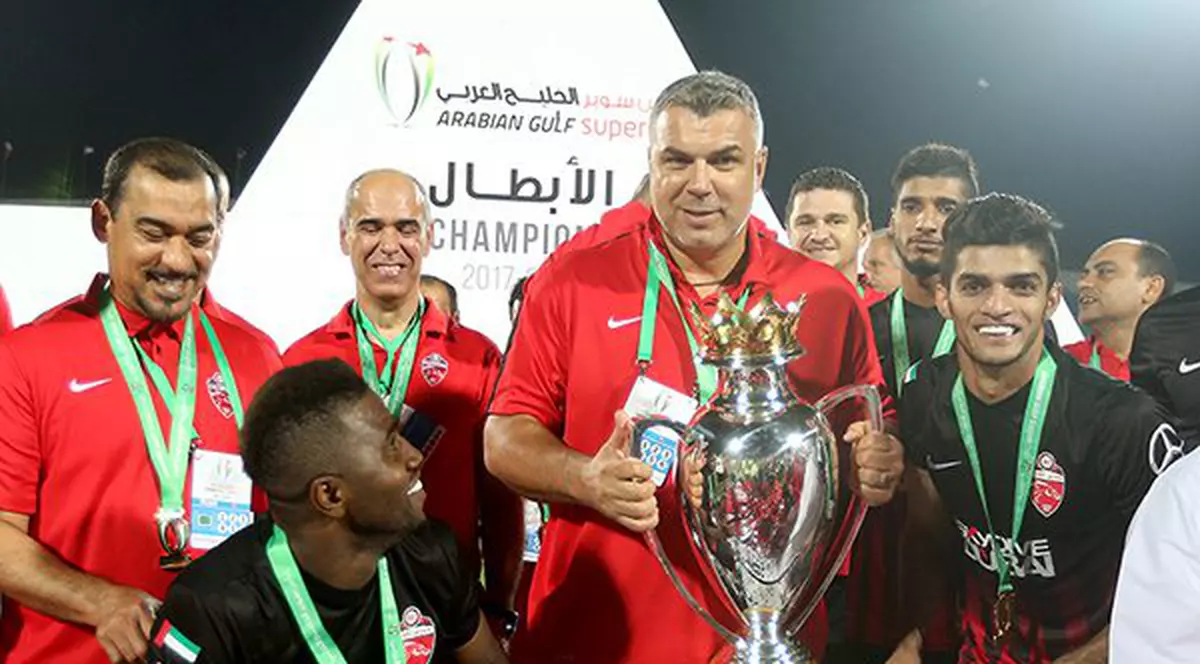 Cosmin Olăroiu a cucerit Supercupa EUA