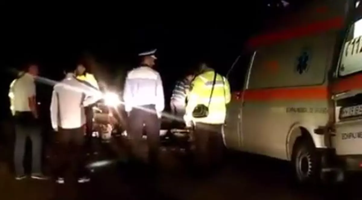 Accident grav în Maramureş. Doi veri, aflaţi pe scuter, au murit pe loc