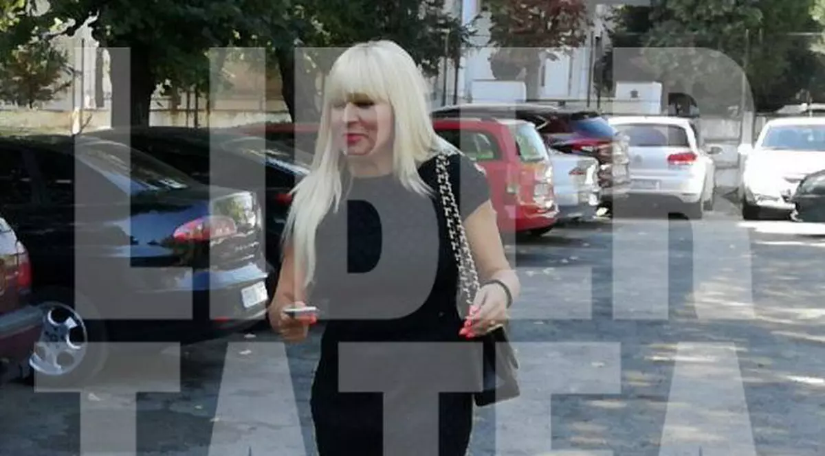 Elena Udrea, despre camilafcă:  ”Nici chiar un doctorat în teologie nu m-ar transforma în călugăriță”