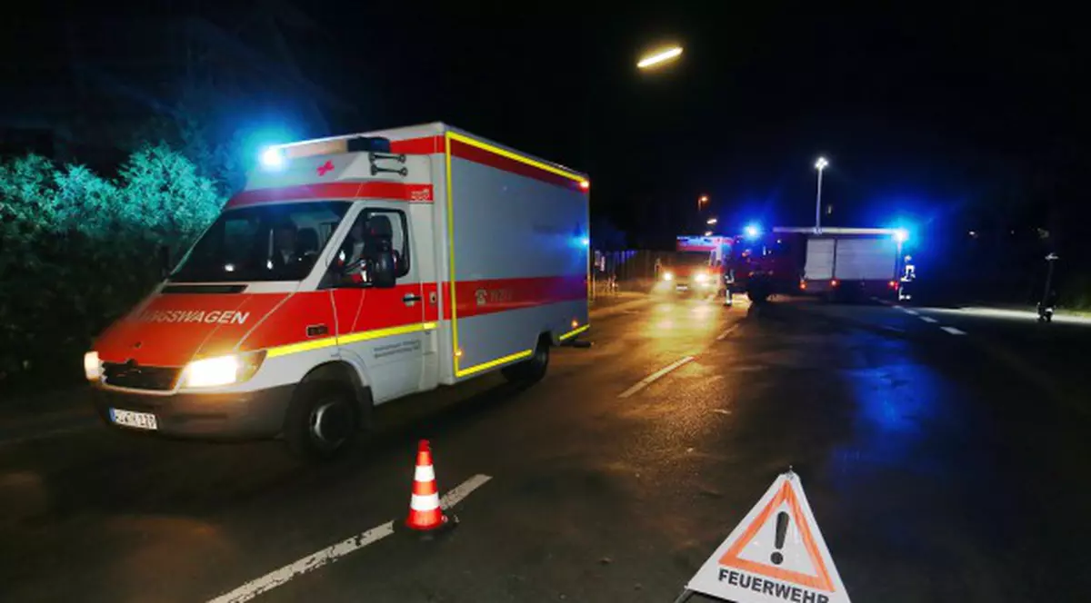 Doi morți în coliziunea dintre un planor și un avion la un show aviatic