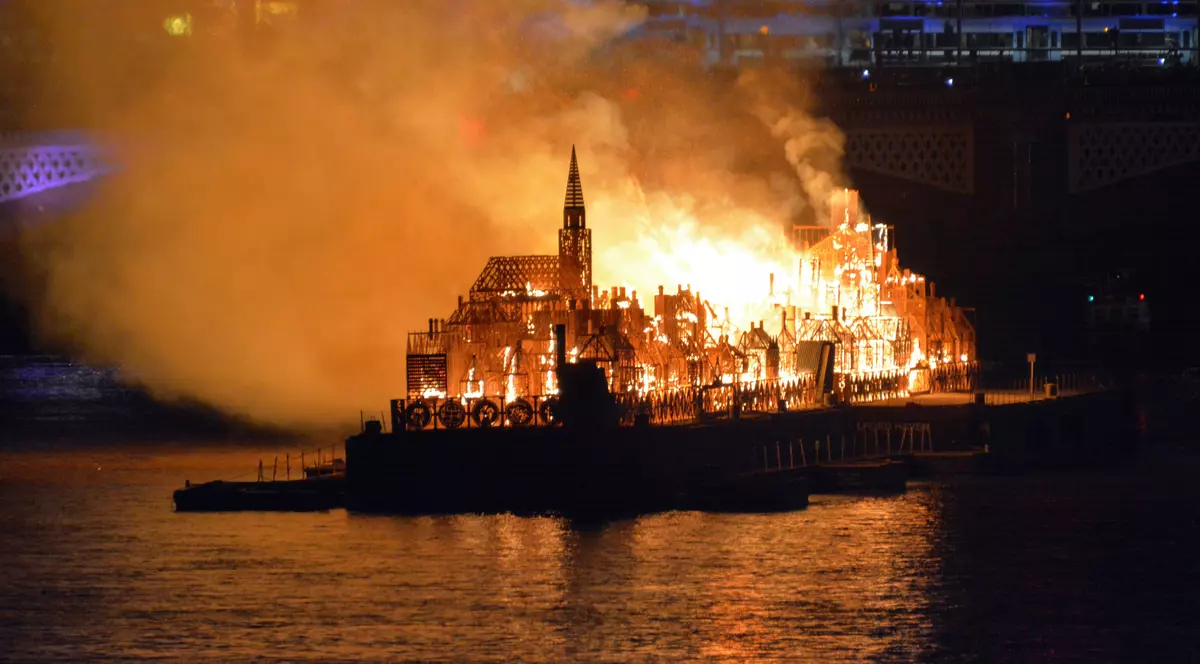 Londonezii au marcat 350 de ani de la marele incendiu | FOTO