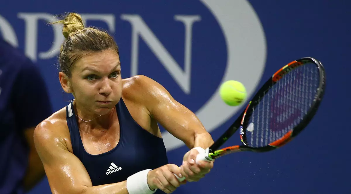 Irina Begu a abandonat în meciul cu Simona Halep, disputat astăzi în turul secund al turneului de la Wuhan | VIDEO