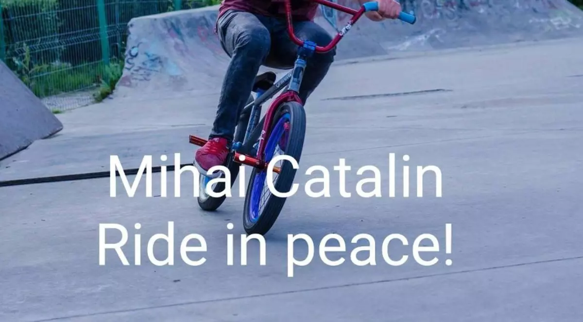 Tânăr de 18 ani, găsit mort în casă, în Sibiu. Părinții, în stare de șoc