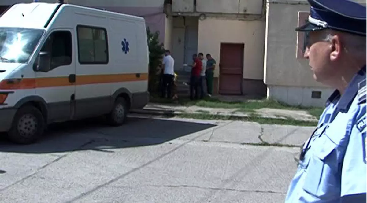 Moarte suspectă în Buzău. O funcționară din primărie a căzut de la etaj în prima zi de concediu
