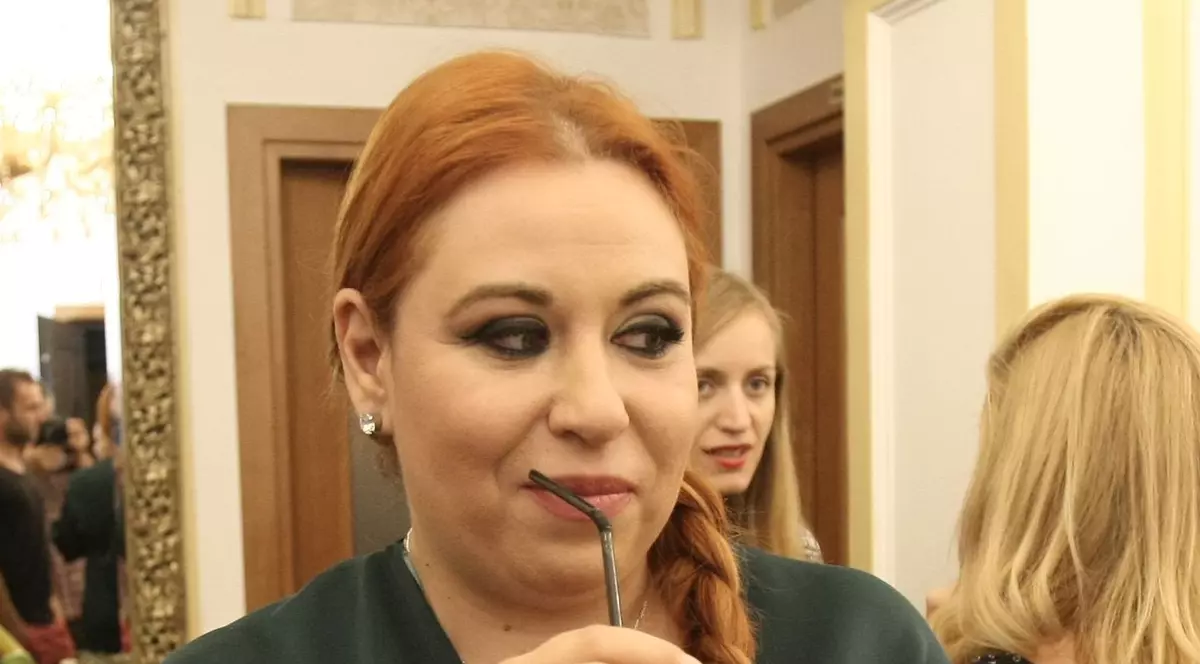 Oana Roman, la un eveniment monden. Vedeta a imresionat cu ținuta ei