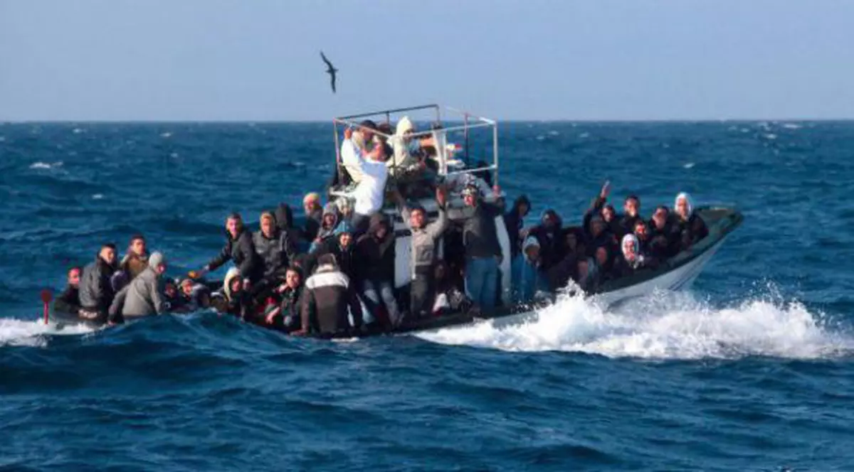 Gărzile de coastă italiene au salvat 1.800 de imigranţi din largul coastelor Libiei