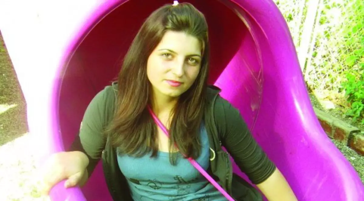 Studentă la Medicină, înjunghiată de 14 ori. Cu ultimele puteri a sunat la 112