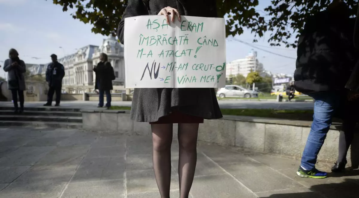 O realitate gravă! 1 din 4 femei din România s-a confruntat sau se va confrunta cu acest pericol în timpul vieţii!