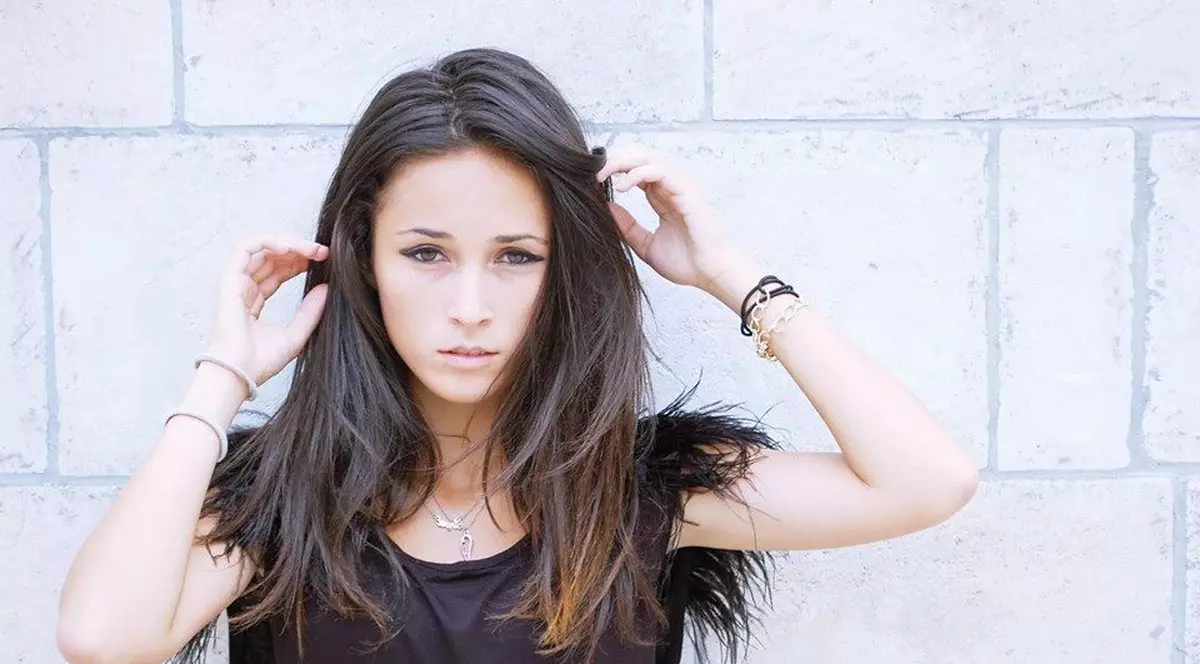 Noua asistentă a Simonei Gherghe este Andra Gogan. A fost în semifinala "Românii au talent"