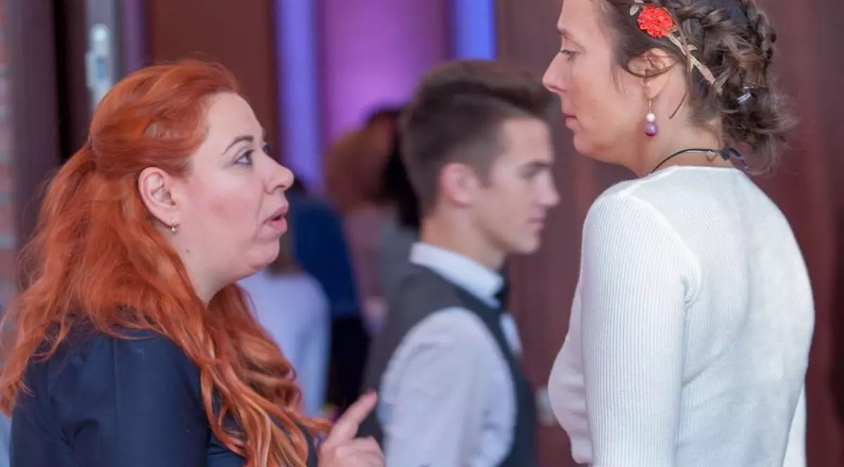 Oana Roman și Roxana Iliescu au purtat o discuție inetresantă, dacă ar fi să ținem cont de comportamanetul celor doua