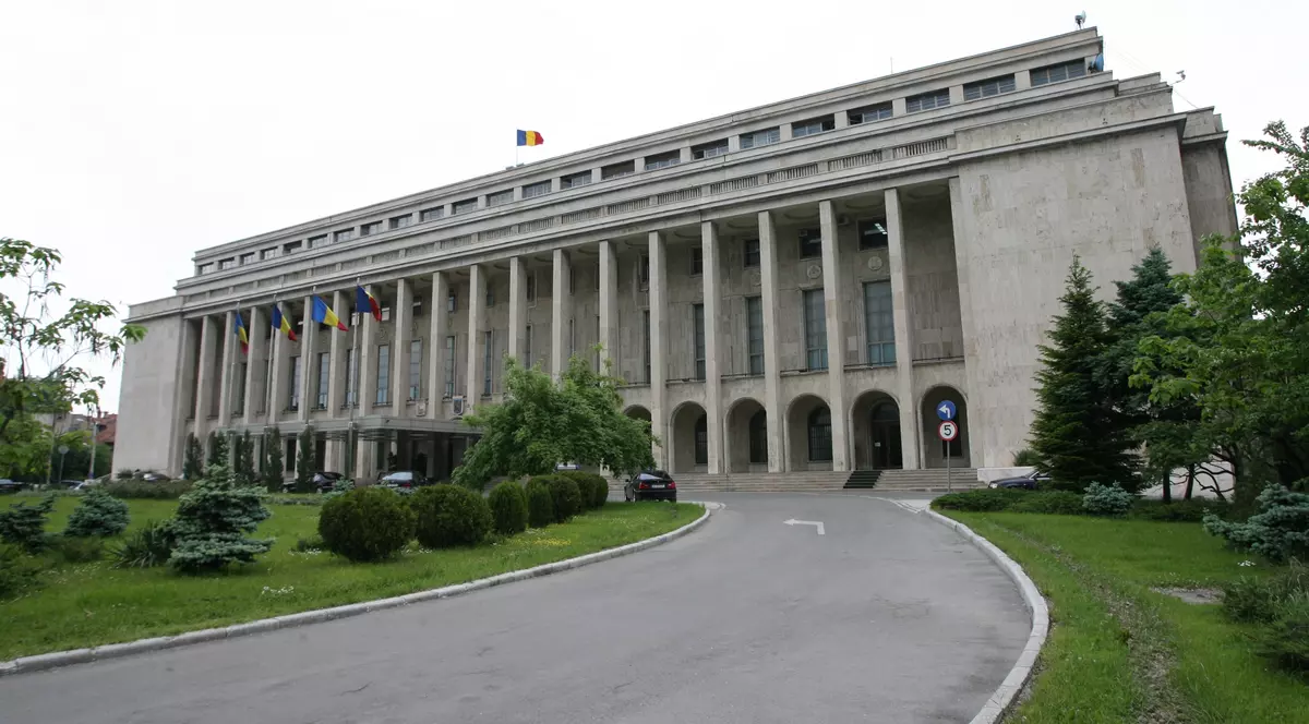 platformă online pentru transparenţa actului de guvernare la nivel central şi local