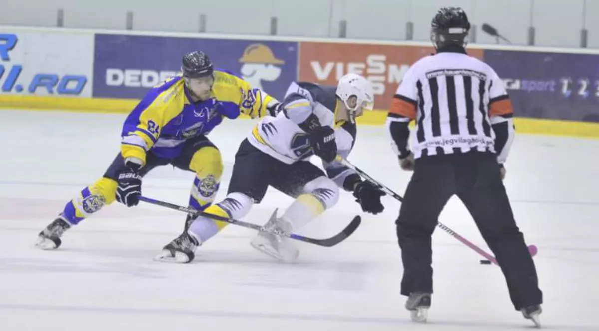 ASC Corona Brașov a învins Steaua, după prelungiri, în campionatul naţional