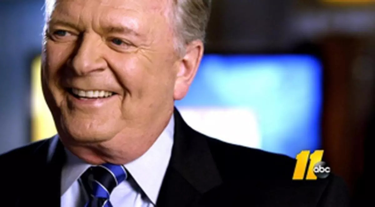 Jurnalistul Larry Stogner a murit. A făcut interviuri cu Obama și Hillary