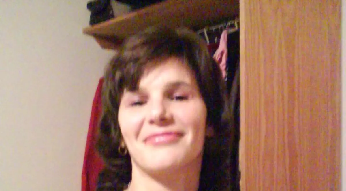 O femeie a murit în timp ce-și vopsea părul în baie