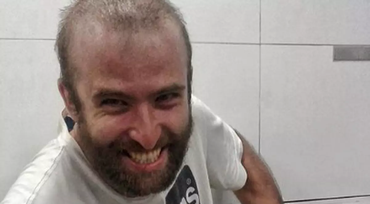 Un român “s-a trezit bogat peste noapte” în Venezuela. A primit un teanc de bani când a schimbat 150 de dolari | FOTO