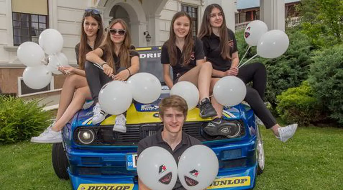 România participă la Campionatul Mondial de F1 în școli