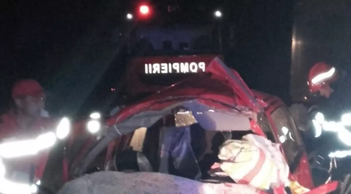 Șoferul a murit, în urma unei depășiri riscante